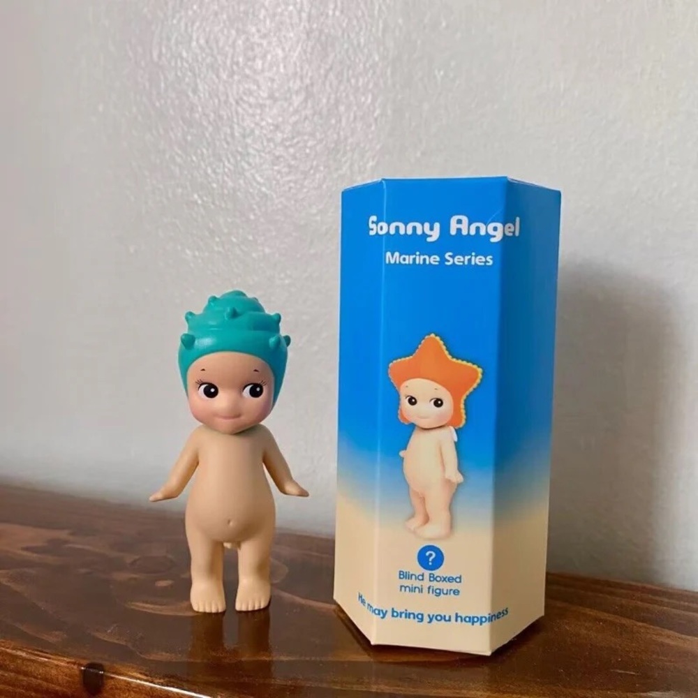 Marine series shell Sonny angel